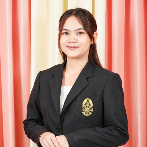 นางสาวเมธาวี เอี่ยมสุวรรณ